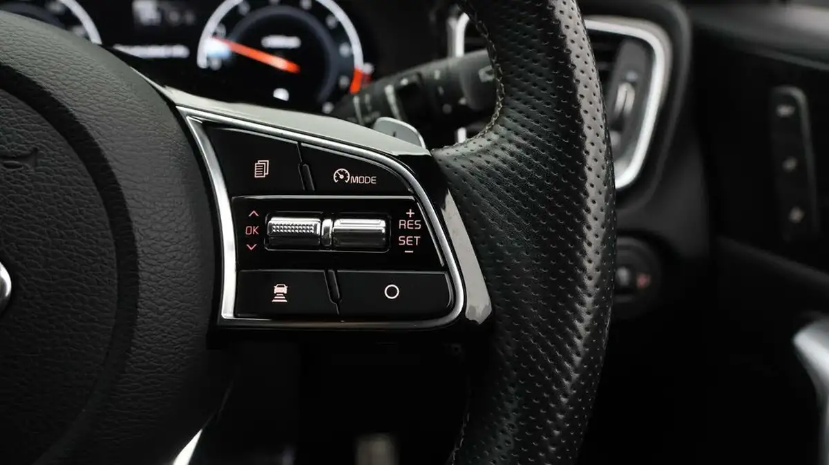2021-kia-pro-ceed-15-t-gdi-gt-line-s-big-21