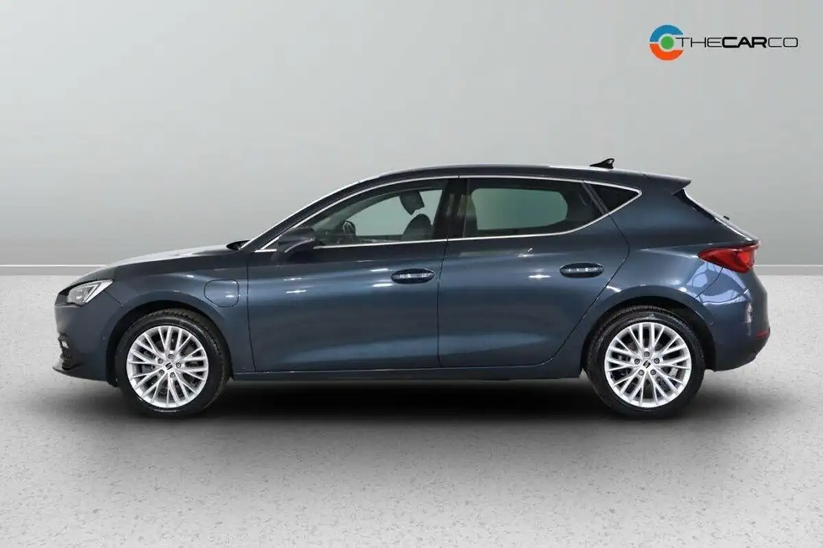 2021-seat-leon-14-e-hybrid-xcellence-hatchback-big-7