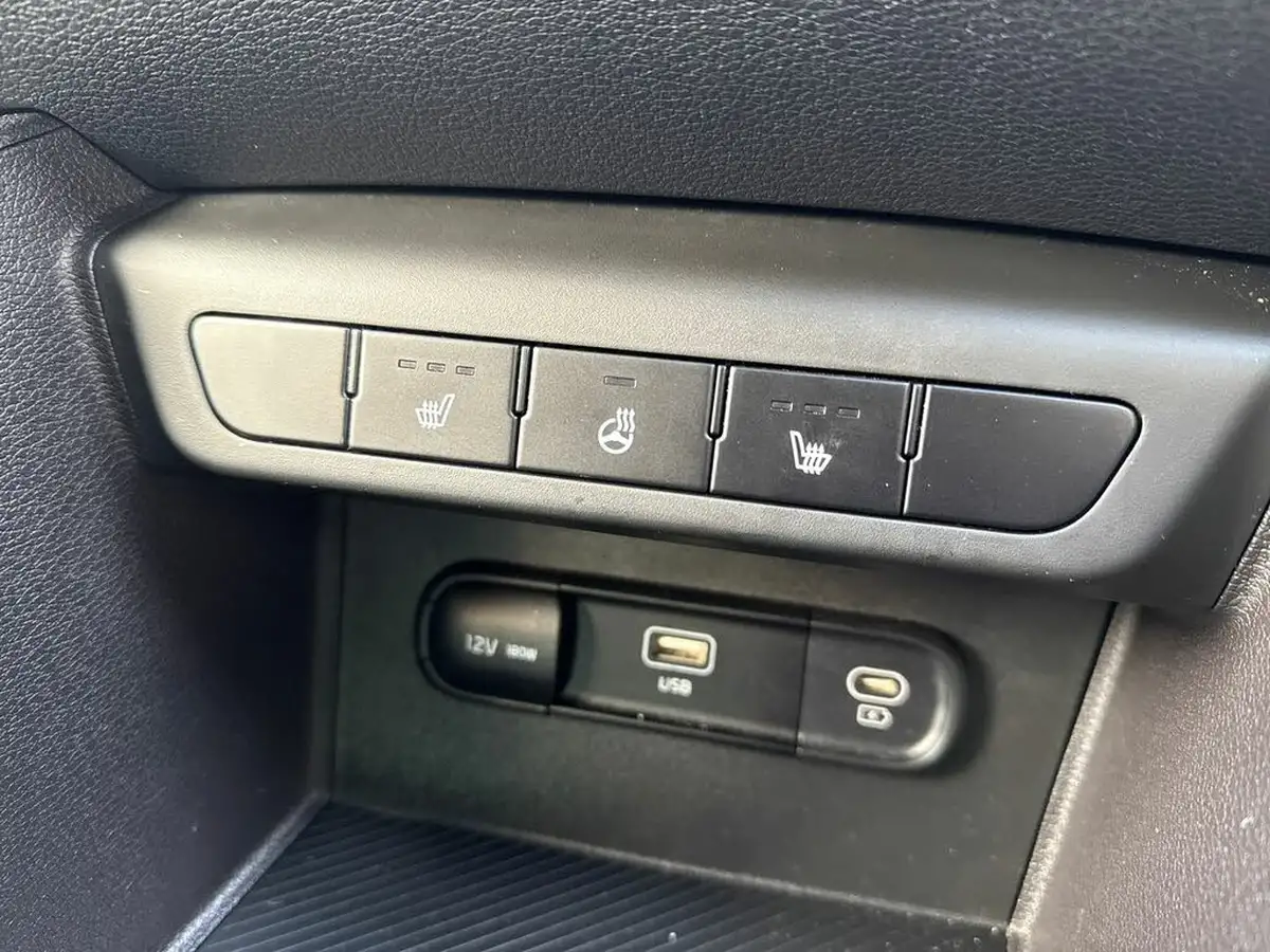 2024-kia-sportage-16-t-gdi-3-148bhp-big-27