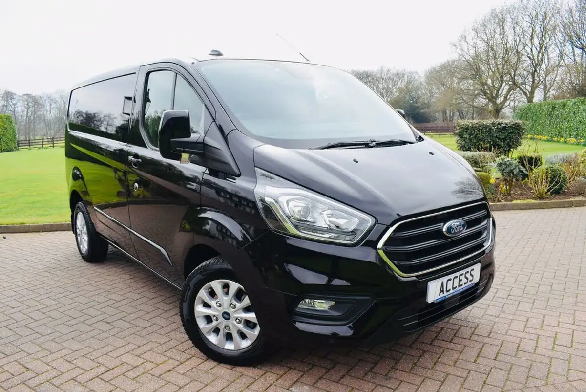 2023-ford-transit-custom-20tdci-280-l1h1-limited-130pseu6dt-panel-van-1997cc-big-8