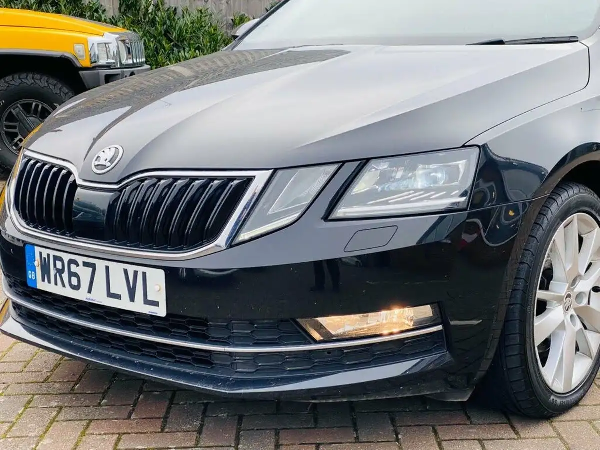 2017-skoda-octavia-20tdi-se-l-hatchback-dsg-big-45
