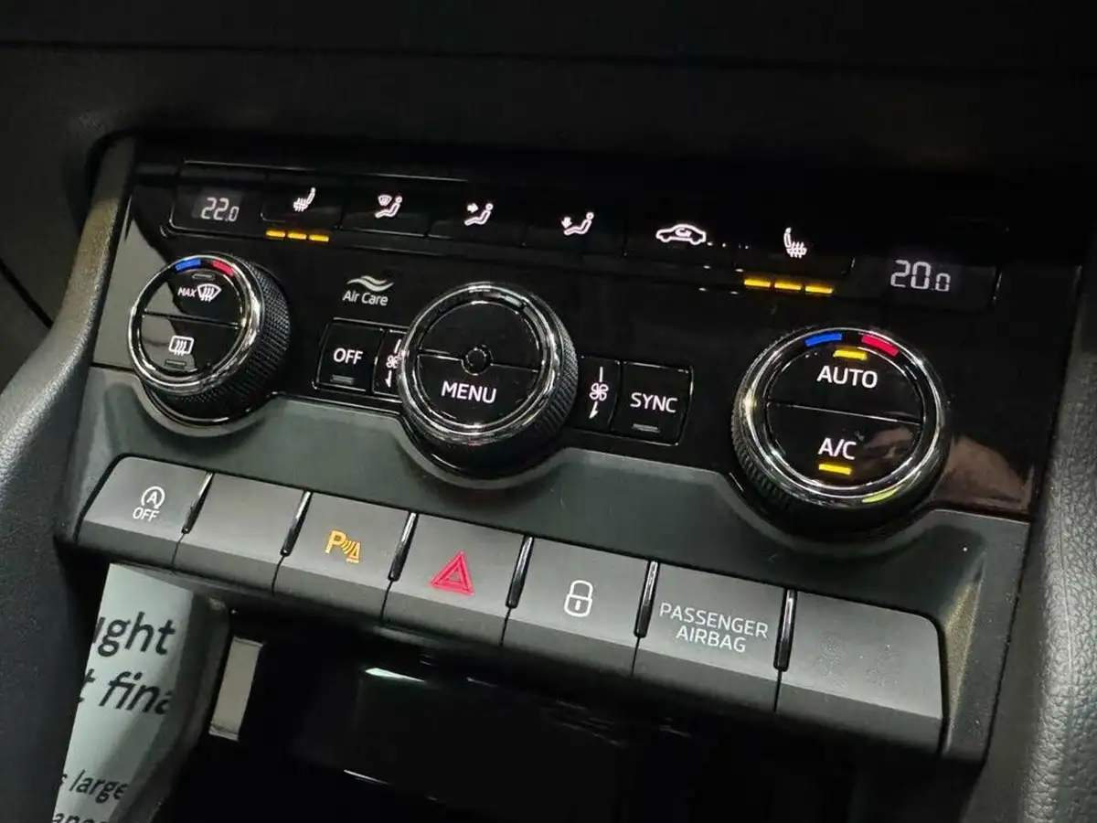 2022-skoda-karoq-10-tsi-se-l-big-29