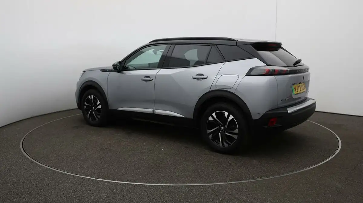 2021-peugeot-2008-suv-e-gt-big-29