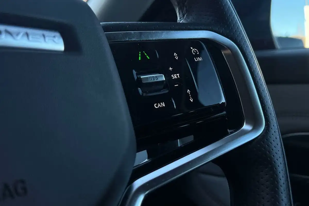2021-land-rover-range-rover-evoque-20-d200-r-dynamic-se-big-46