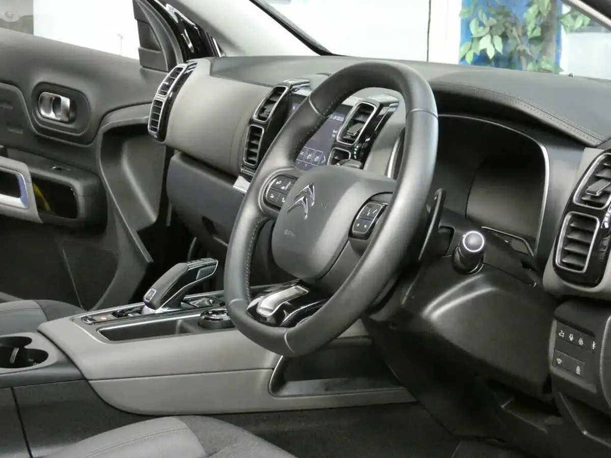 2019-citroen-c5-aircross-15bluehdi-feel-eat8-big-49