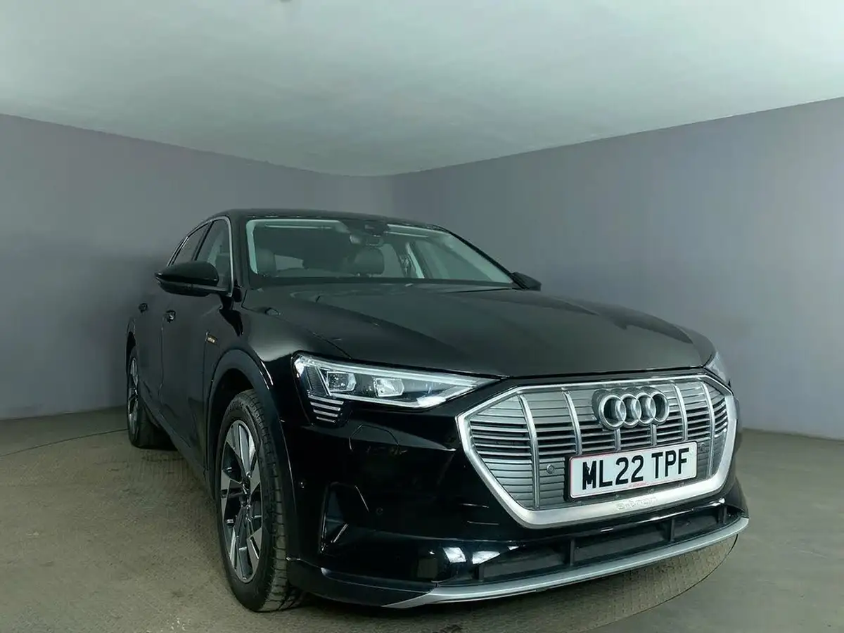 2022-audi-e-tron-55e-sport-station-wagon-big-1