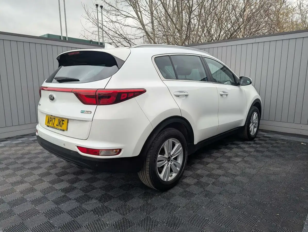 2017-kia-sportage-16-gdi-2-big-52