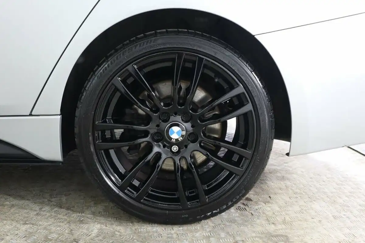 2014-bmw-3-series-30td-335d-xdrive-m-sport-saloon-4d-big-14