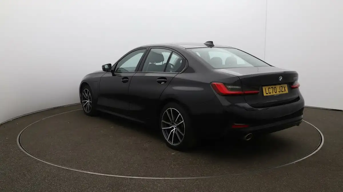2020-bmw-3-series-big-53