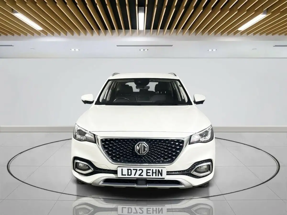 2022-mg-hs-15t-gdi-excite-258ps-plug-in-hybrid-auto-big-1