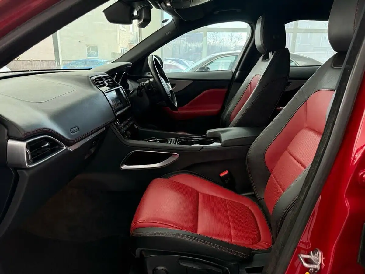 2016-jaguar-f-pace-20-i4d-r-sport-awd-auto-big-15