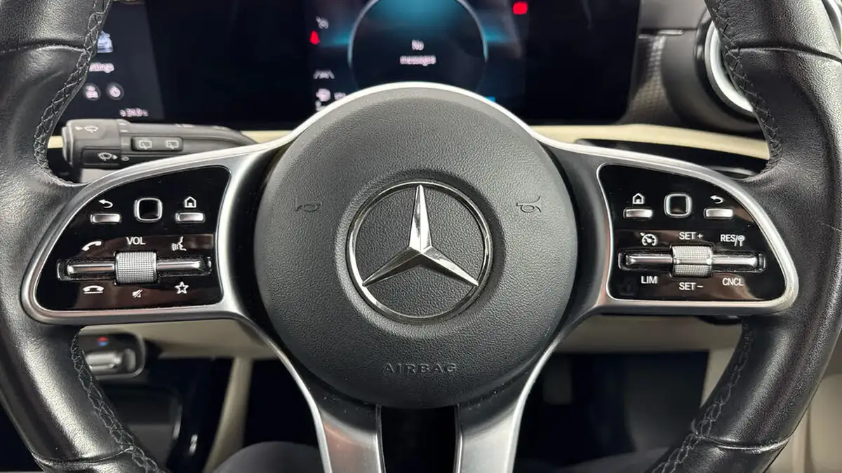 2022-mercedes-benz-a-class-20d-a180d-sport-executive-edition-hatchback-5d-big-18