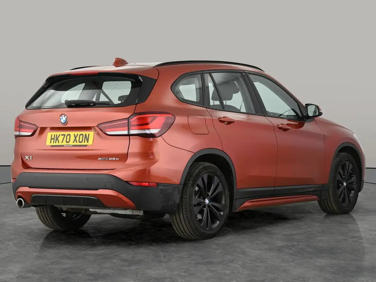 2021-bmw-x1-15-xdrive-25e-phev-sport-big-5