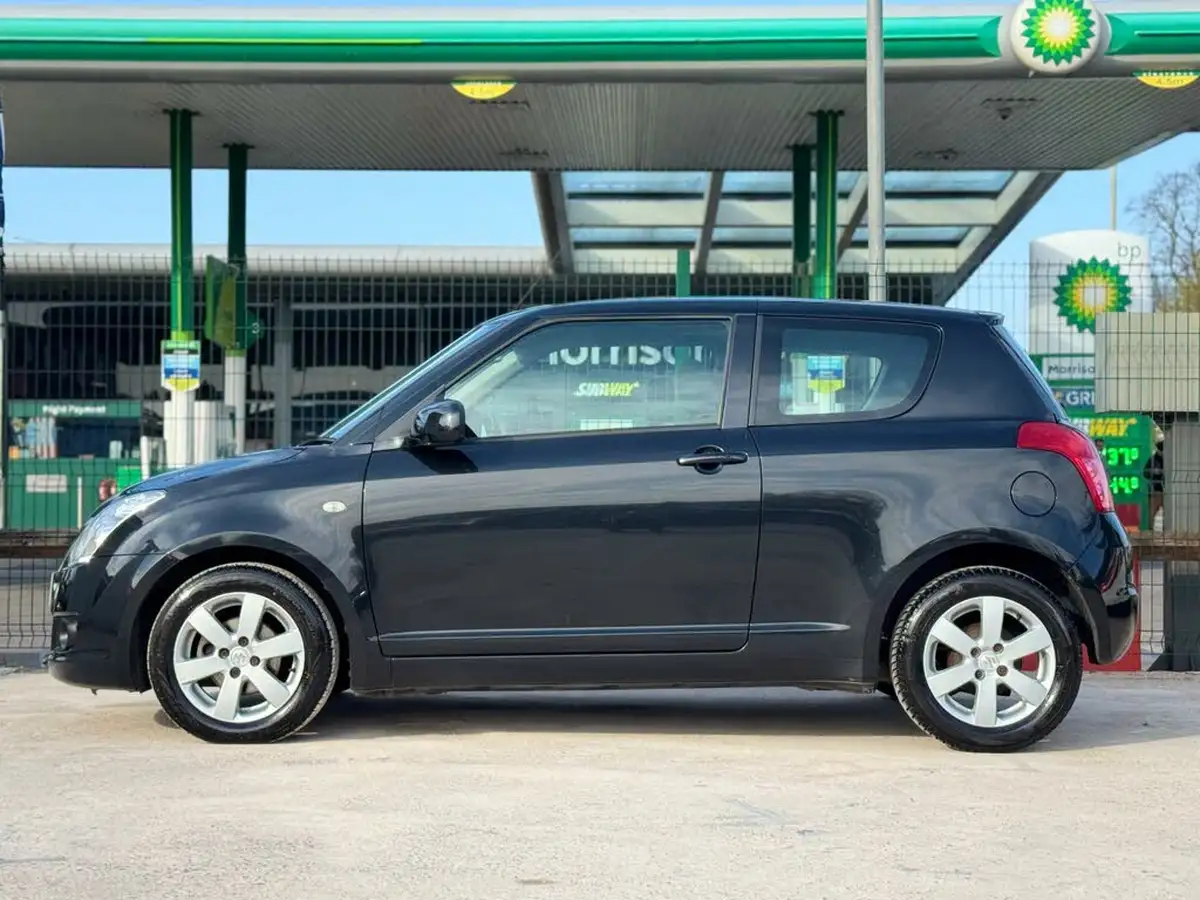 2008-suzuki-swift-15-glx-3d-big-10