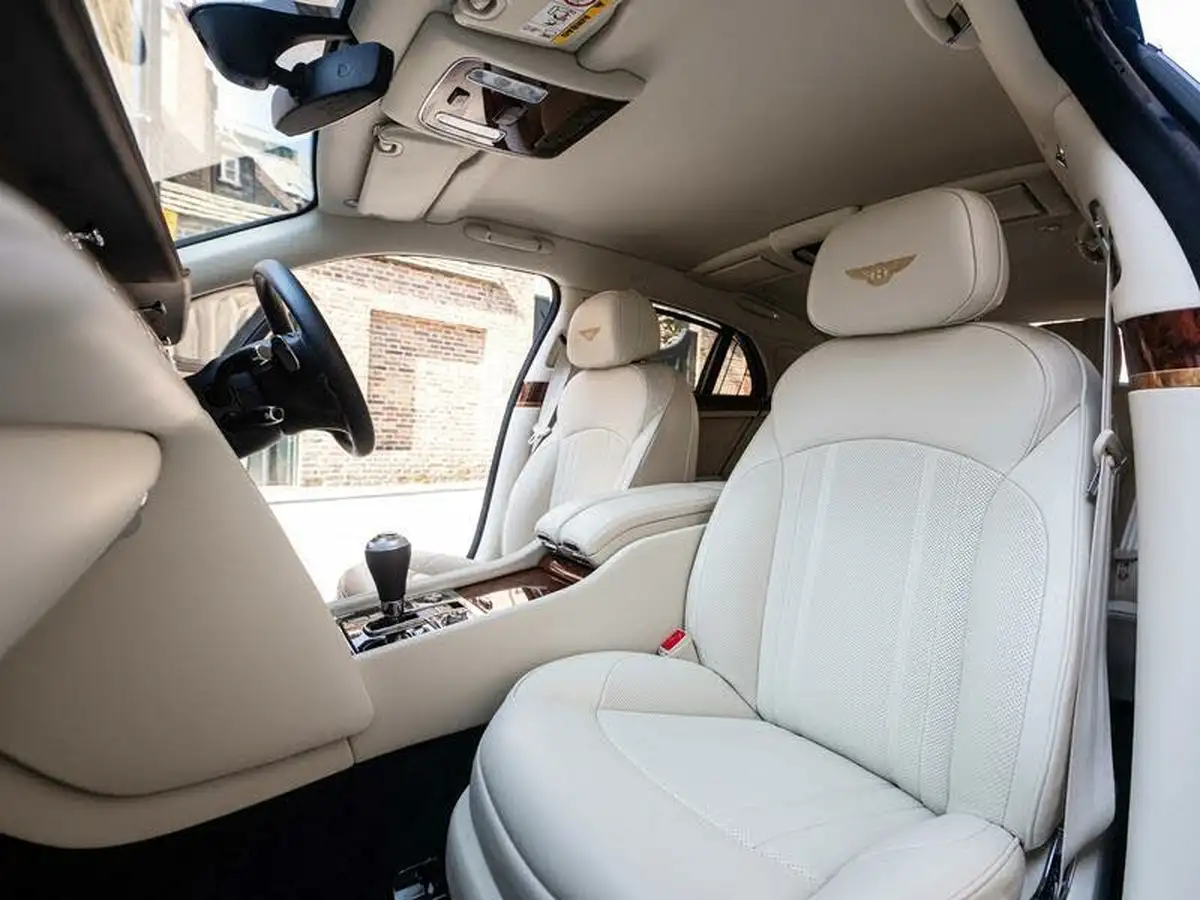 2019-bentley-mulsanne-big-46