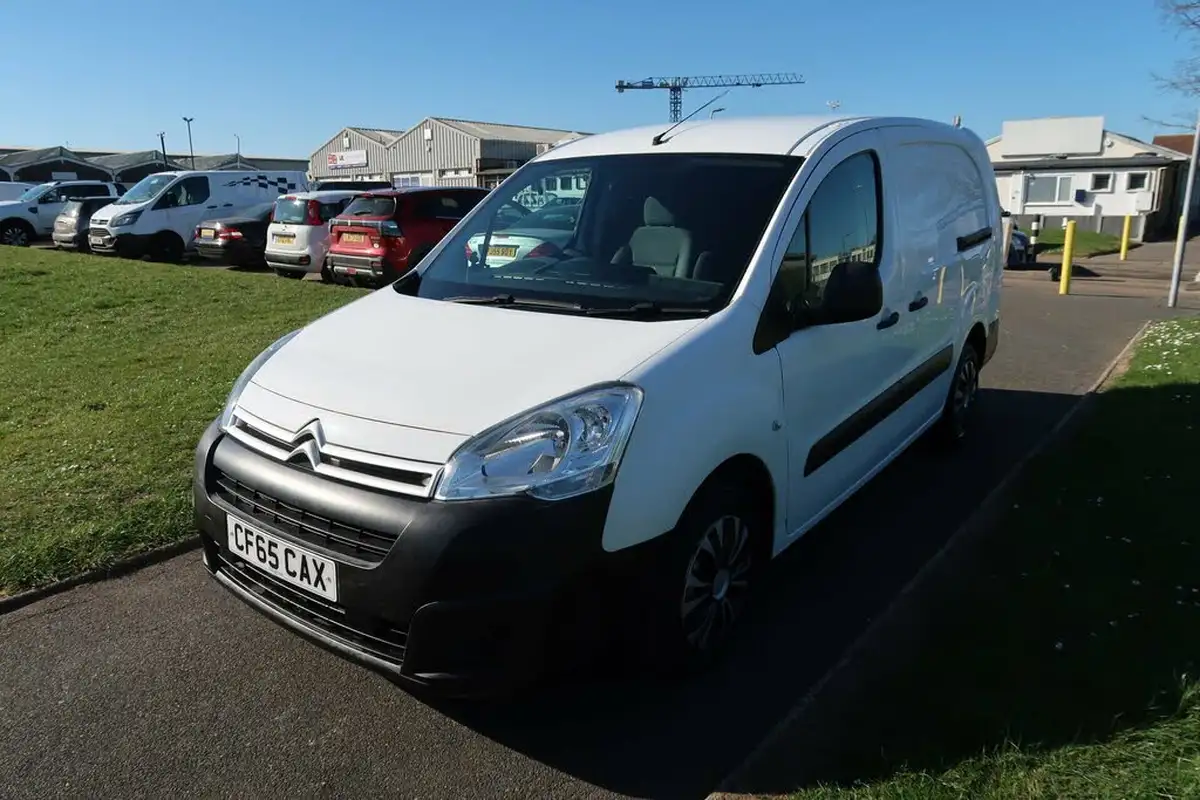 2016-citroen-berlingo-16td-l2-725-x-16hdi-90-big-4