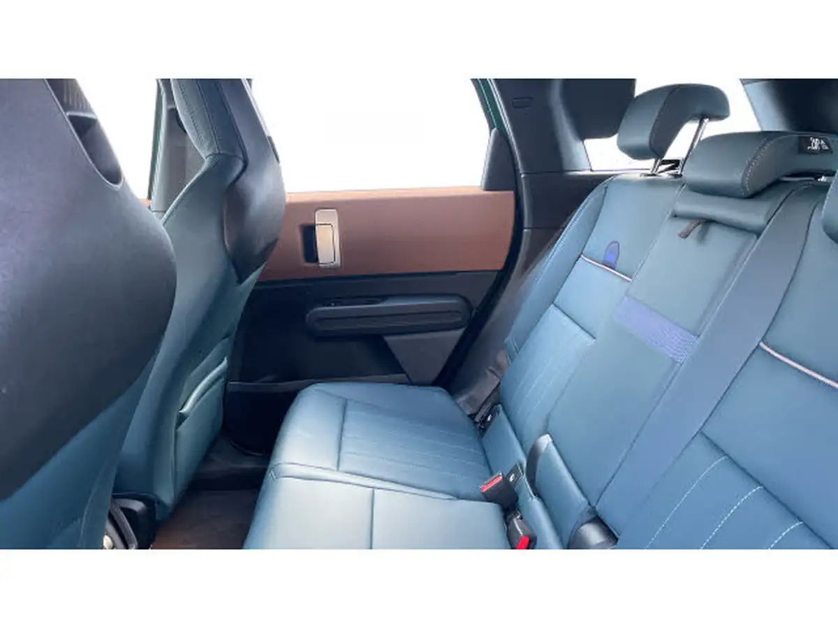 2024-mini-countryman-e-cooper-e-exclusive-big-11