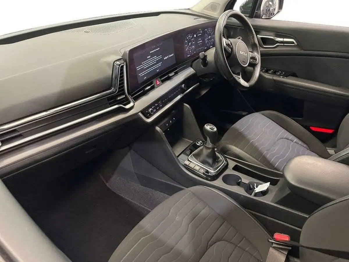 2022-kia-sportage-16-t-gdi-3-148bhp-1598cc-big-8