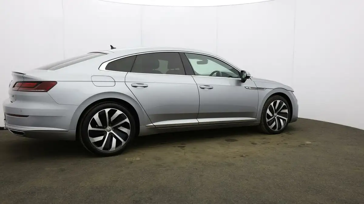2018-volkswagen-arteon-20-tsi-r-line-190ps-ss-big-49