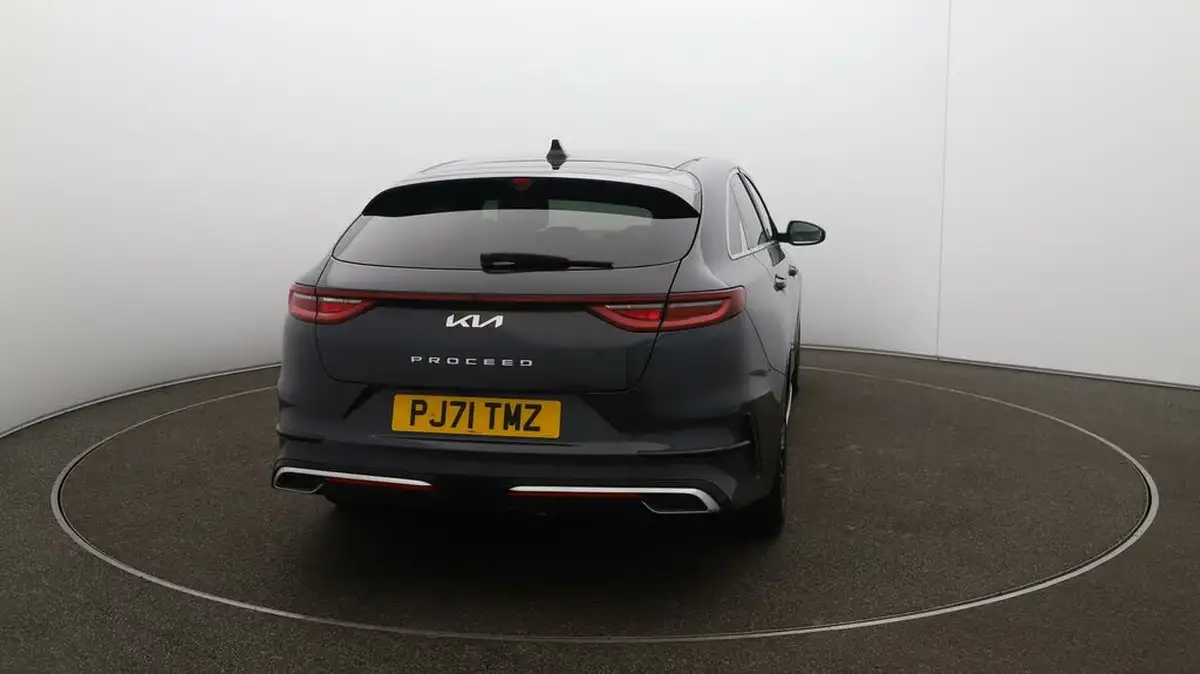 2021-kia-pro-ceed-15-t-gdi-gt-line-big-48
