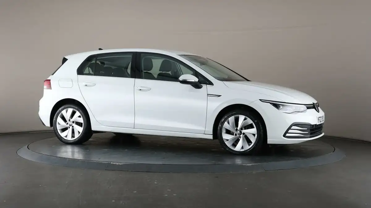 2022-volkswagen-golf-20tdi-style-150ps-hatchback-dsg-big-56