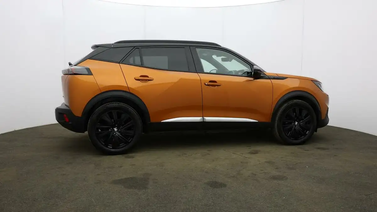 2020-peugeot-2008-suv-e-gt-big-52