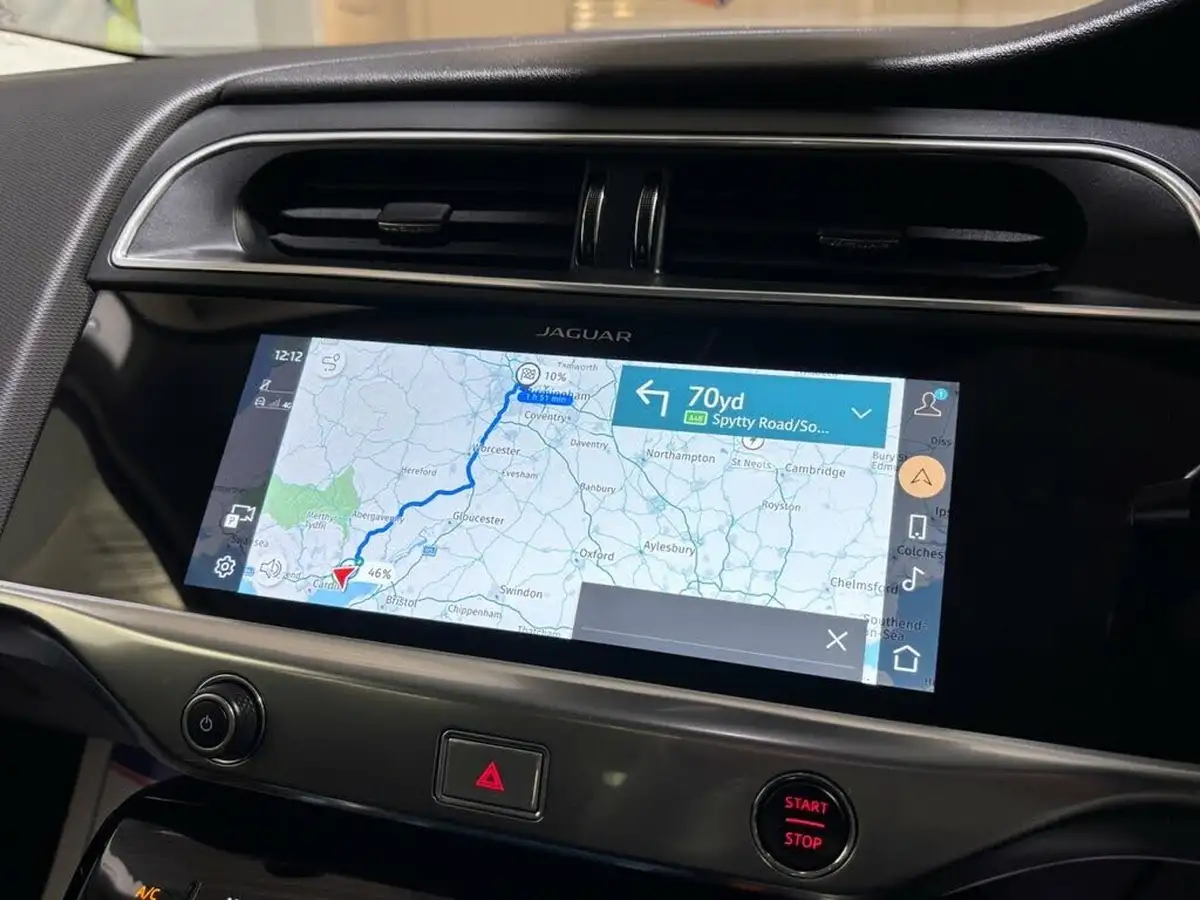 2021-jaguar-i-pace-ev400-hse-big-28