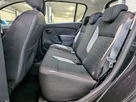 2014-dacia-sandero-stepway-09-laureate-small-26