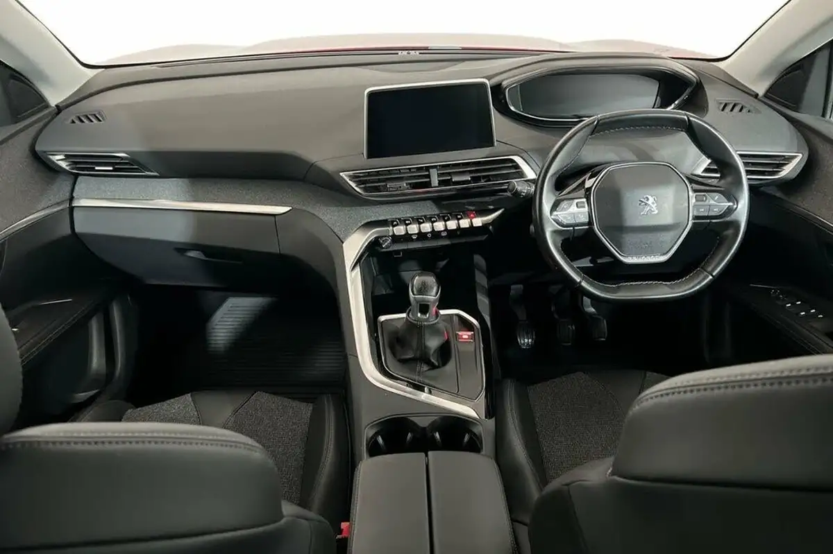 2019-peugeot-3008-suv-15-bluehdi-allure-big-11