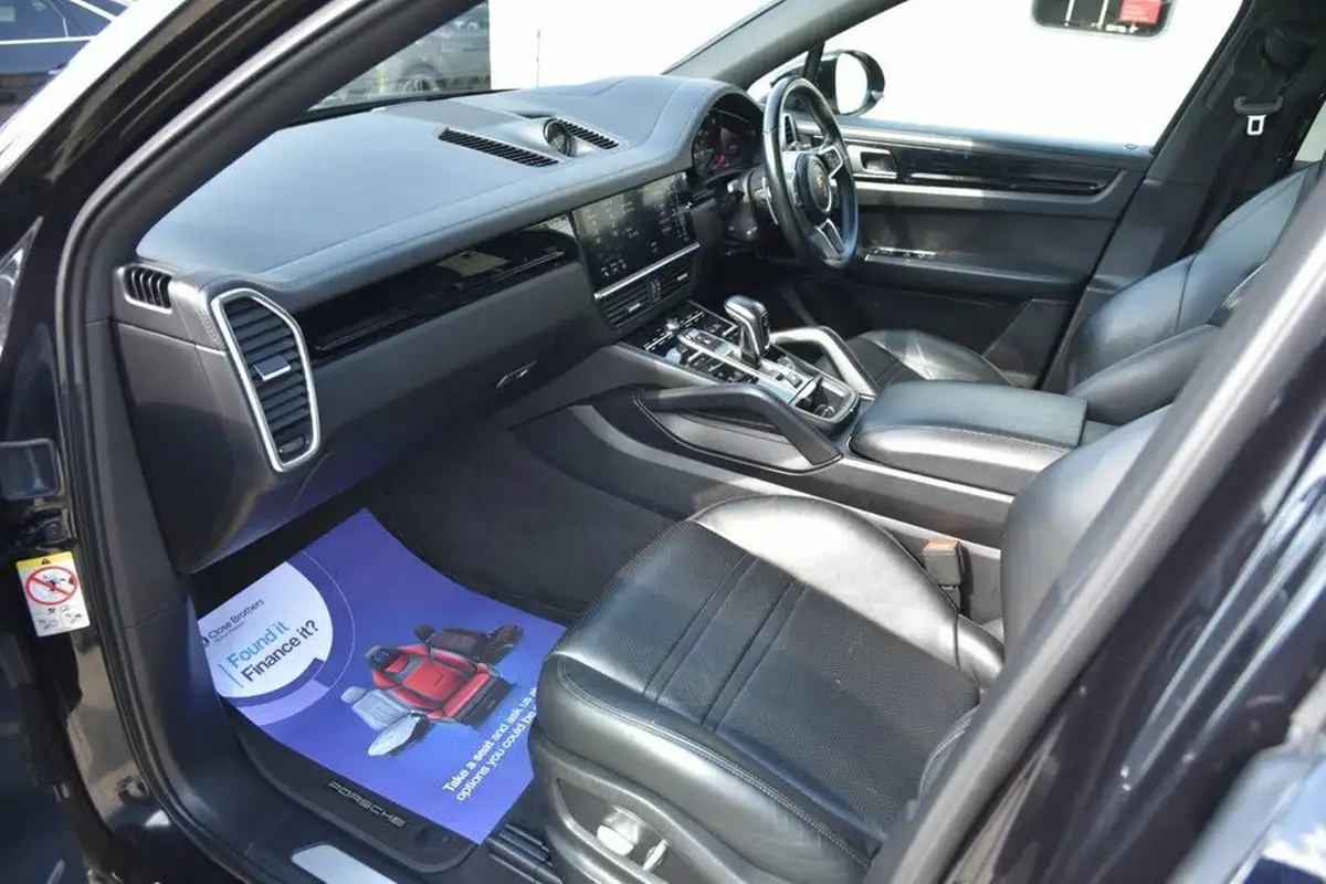 2019-porsche-cayenne-30-v6-e-hybrid-e-hybrid-coupe-big-22