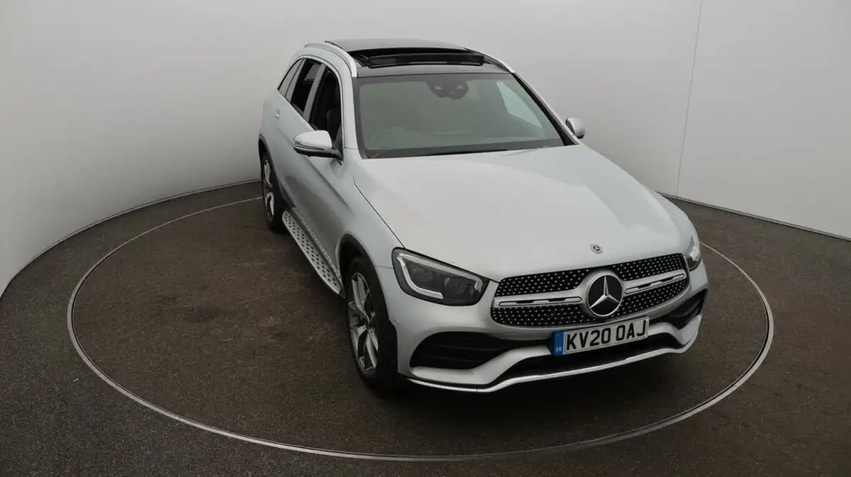 2020-mercedes-benz-glc-class-20d-glc300d-amg-line-premium-plus-station-wagon-5d-big-20