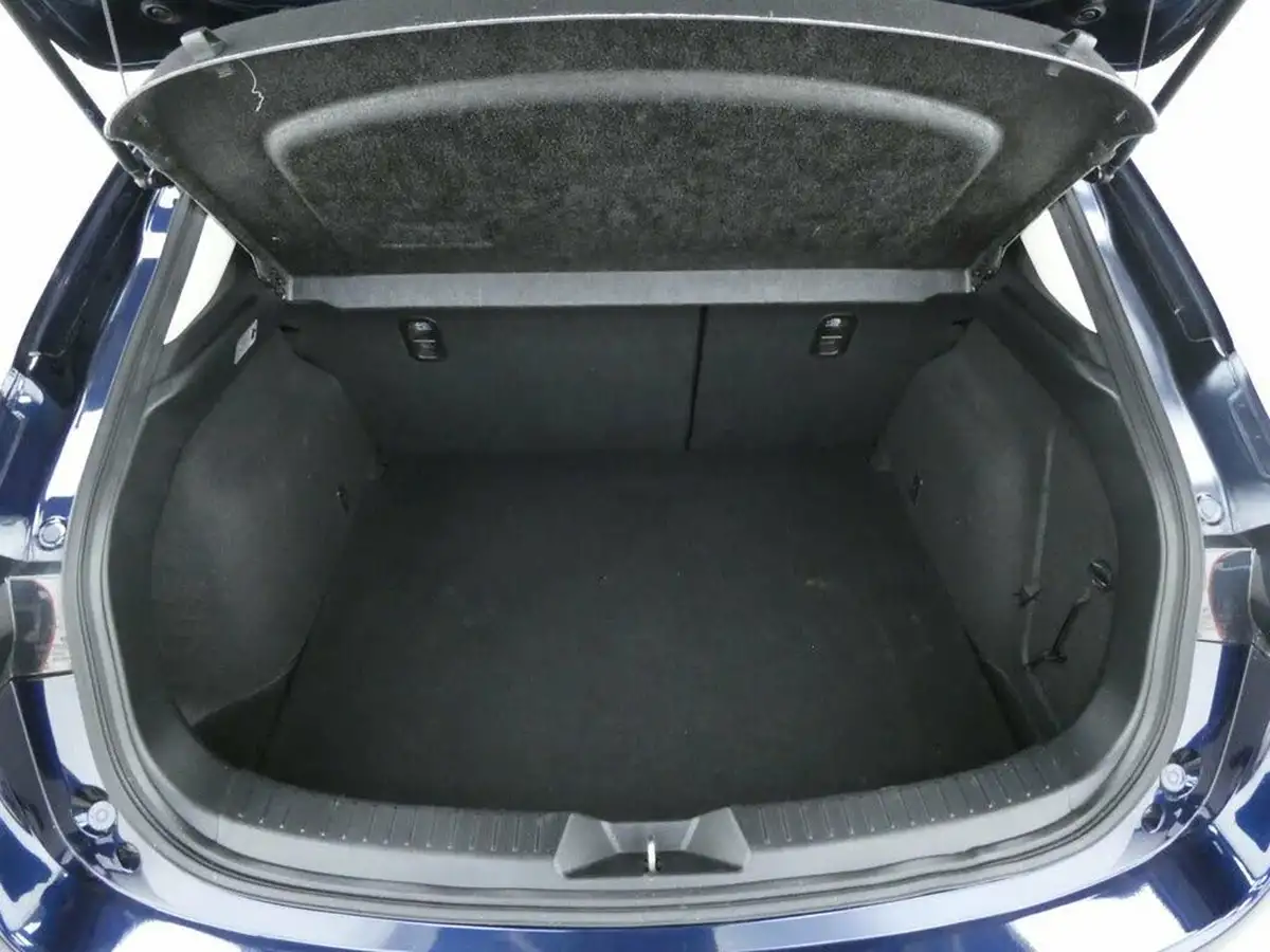 2018-mazda-mazda3-20-se-l-nav-hatchback-5d-big-27