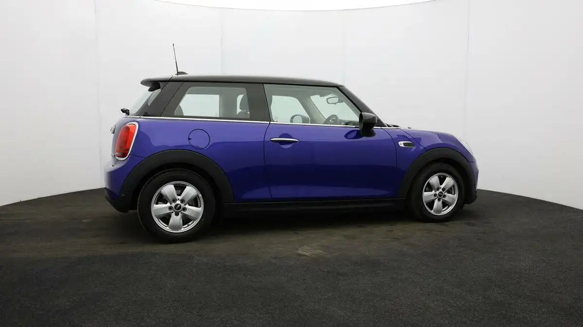 2020-mini-cooper-15-cooper-classic-hatchback-3d-auto-big-47