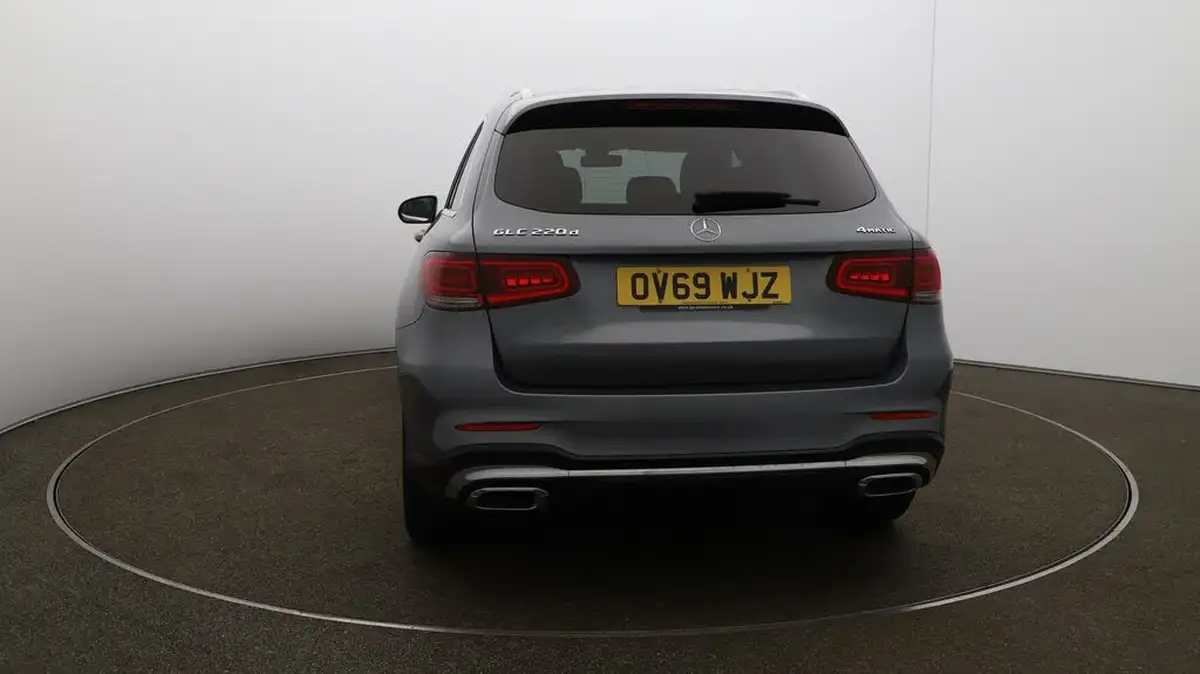 2019-mercedes-benz-glc-class-20d-glc220d-amg-line-station-wagon-5d-4matic-plus-big-51