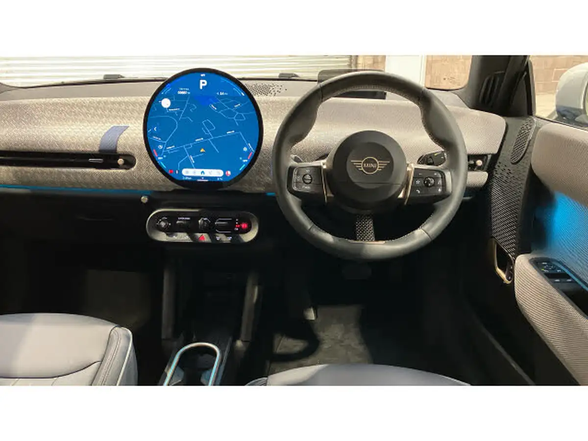 2024-mini-cooper-e-cooper-e-exclusive-big-4