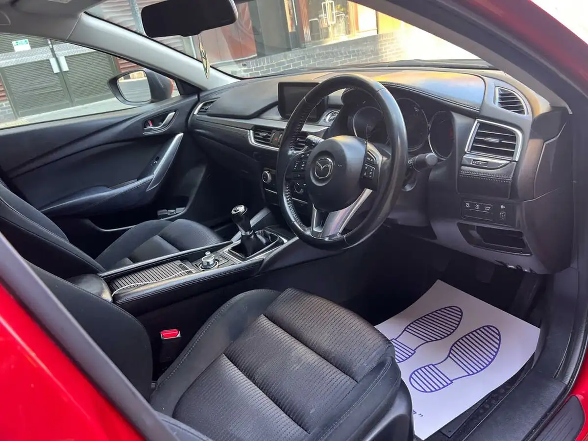 2016-mazda-mazda6-22td-se-l-skyactiv-d-nav-saloon-4d-big-14