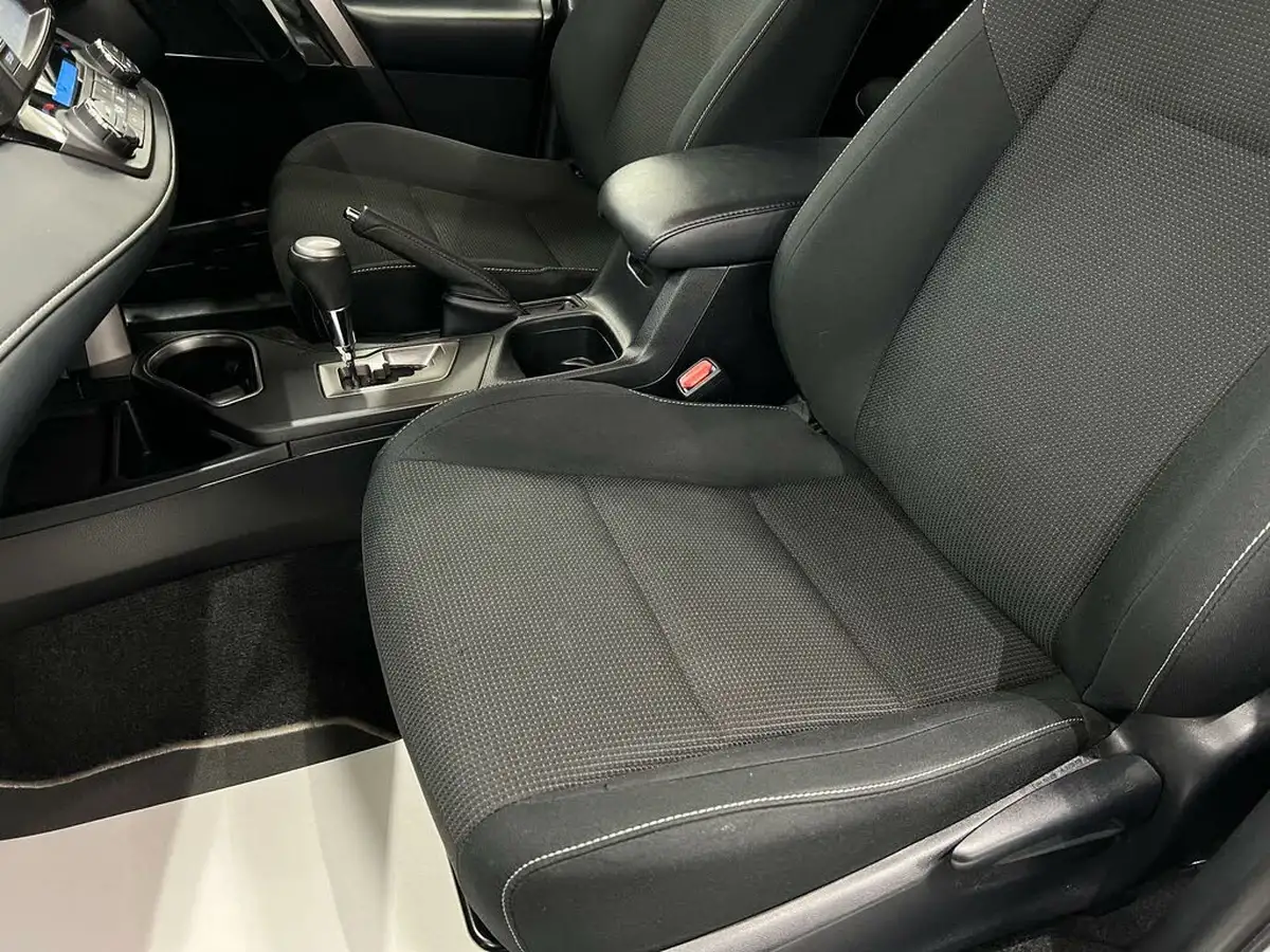 2018-toyota-rav4-25-vvt-i-icon-194bhp-2494cc-big-61