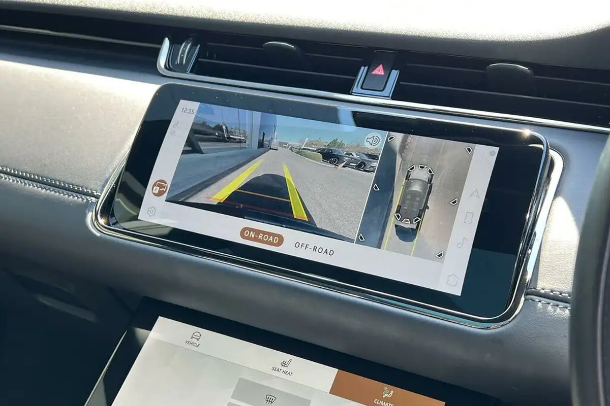 2021-land-rover-range-rover-evoque-20-p250-r-dynamic-hse-big-4