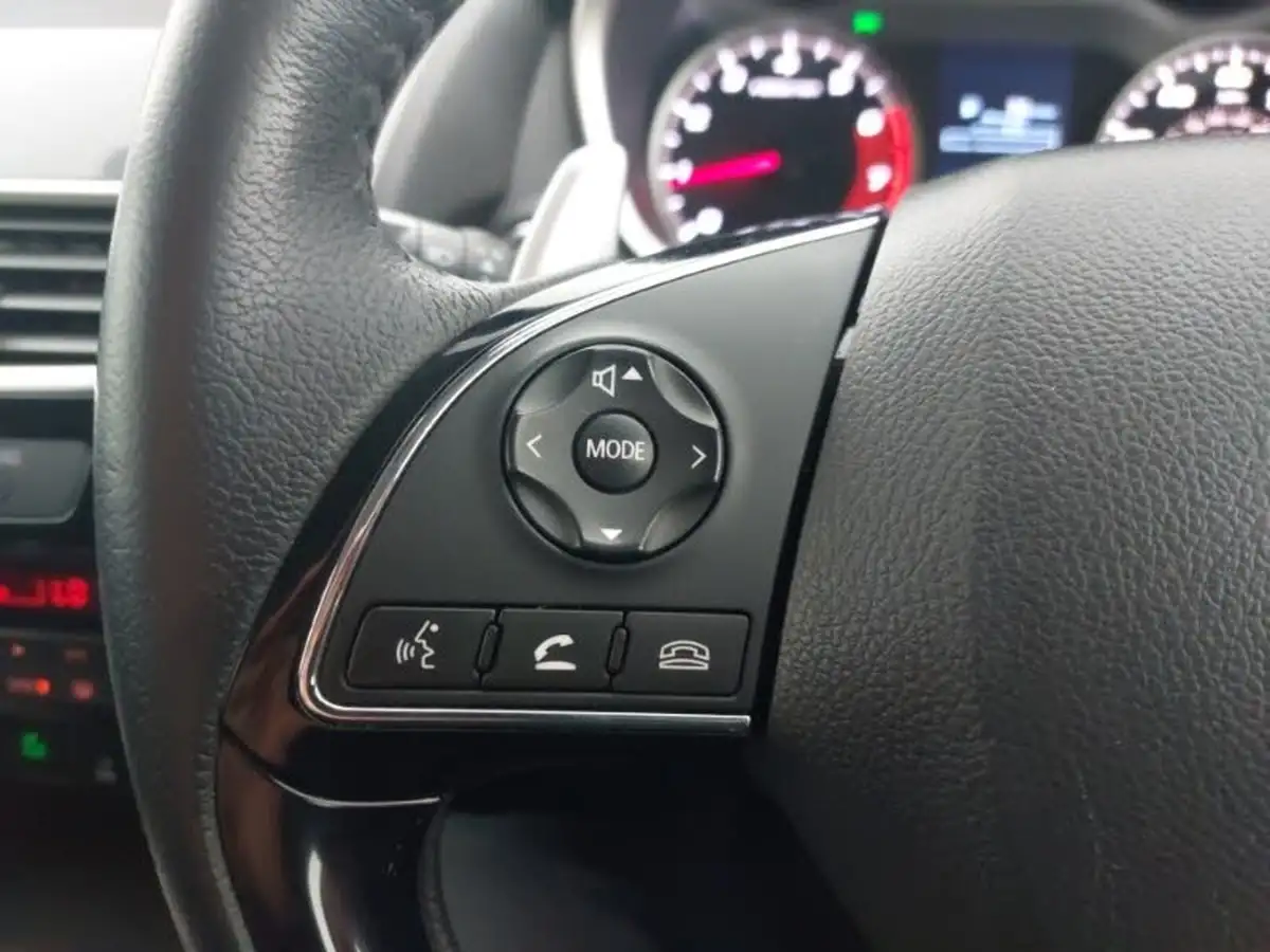 2021-mitsubishi-eclipse-cross-15-dynamic-auto-big-18