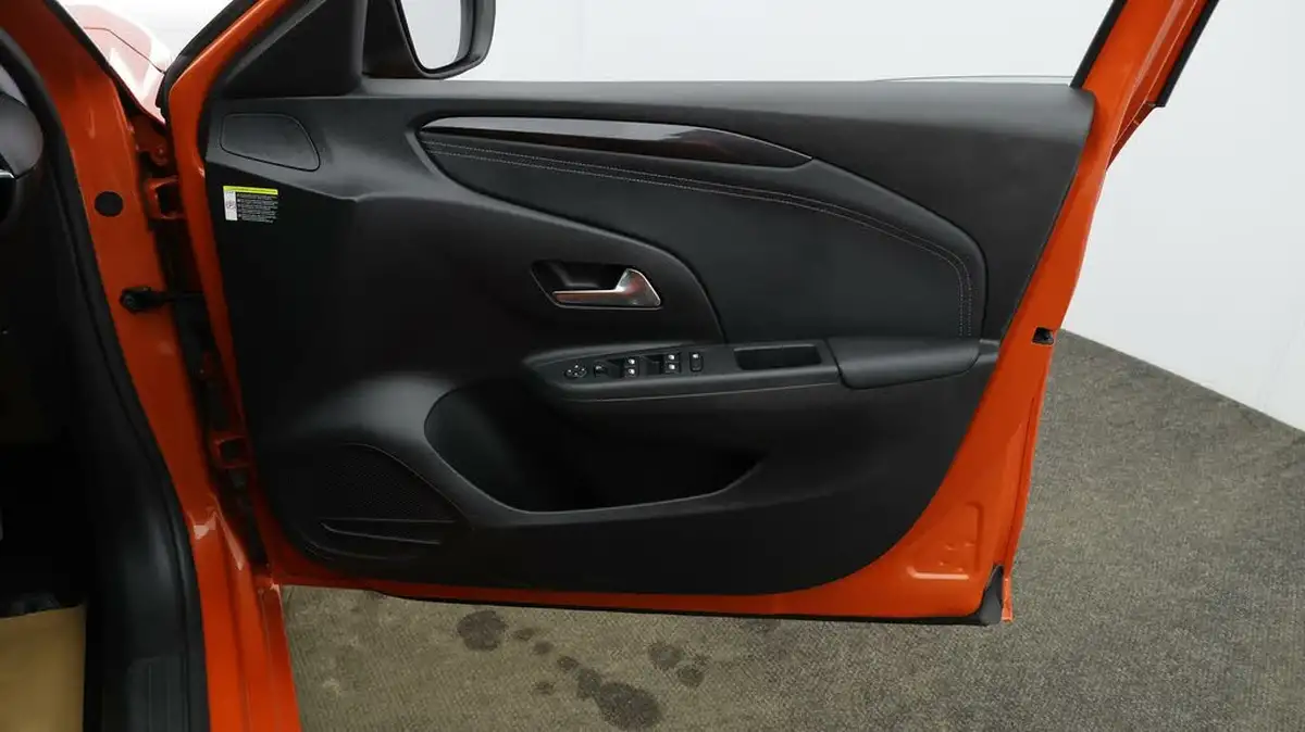 2020-vauxhall-corsa-12-turbo-elite-nav-premium-big-14