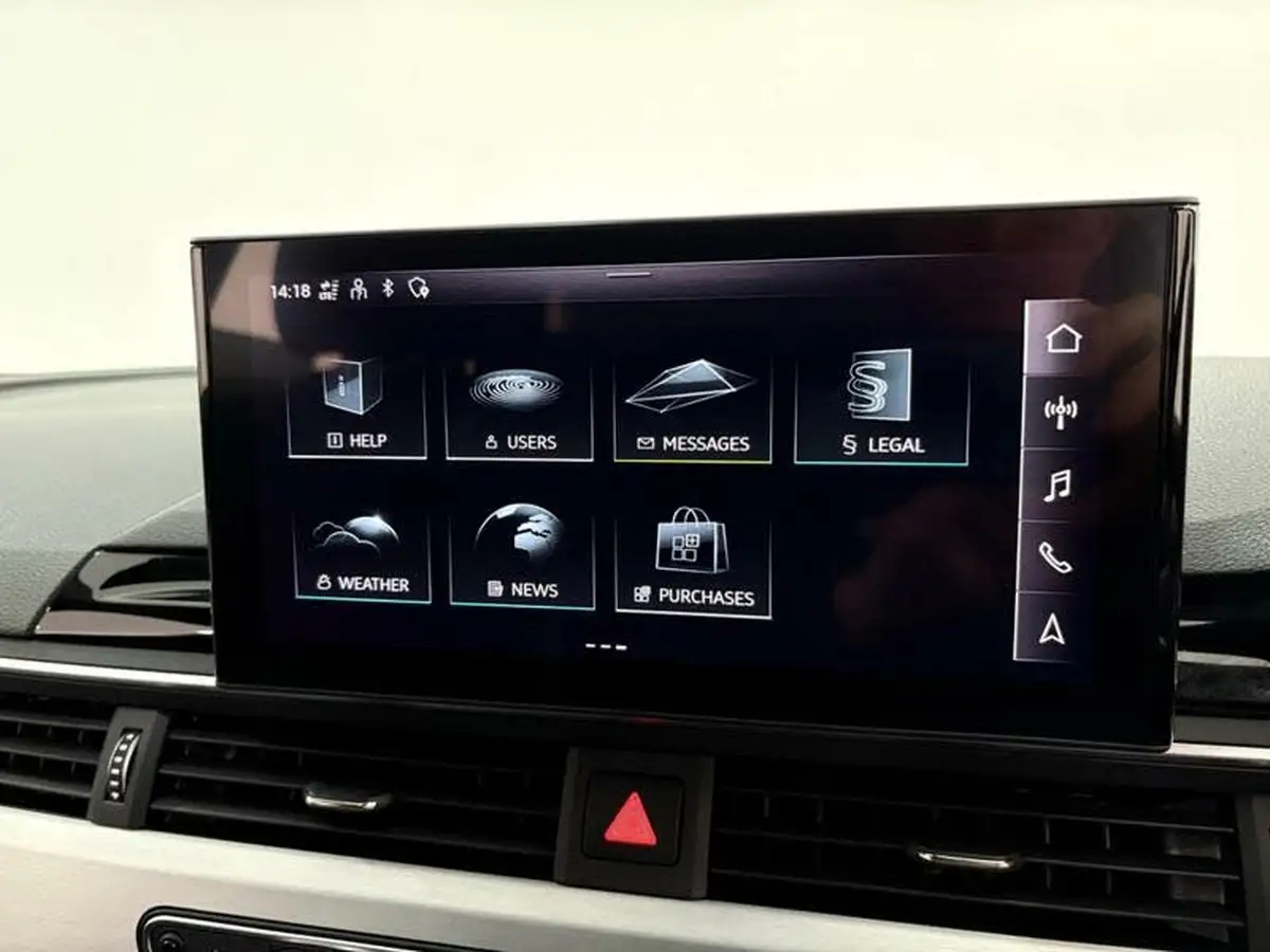 2022-audi-a4-avant-20-35-tdi-s-line-big-28