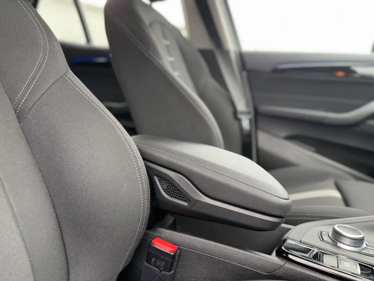2021-bmw-x2-20-sdrive20i-sport-big-23