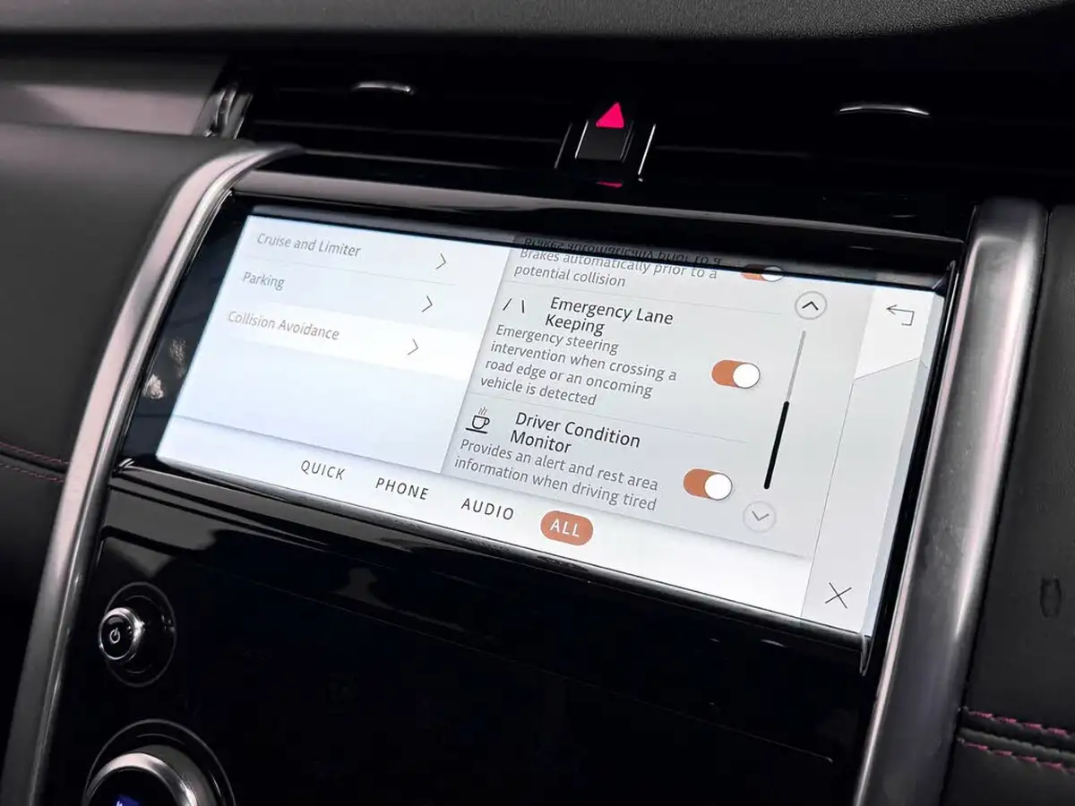 2022-land-rover-discovery-sport-15-p300e-r-dynamic-hse-big-58