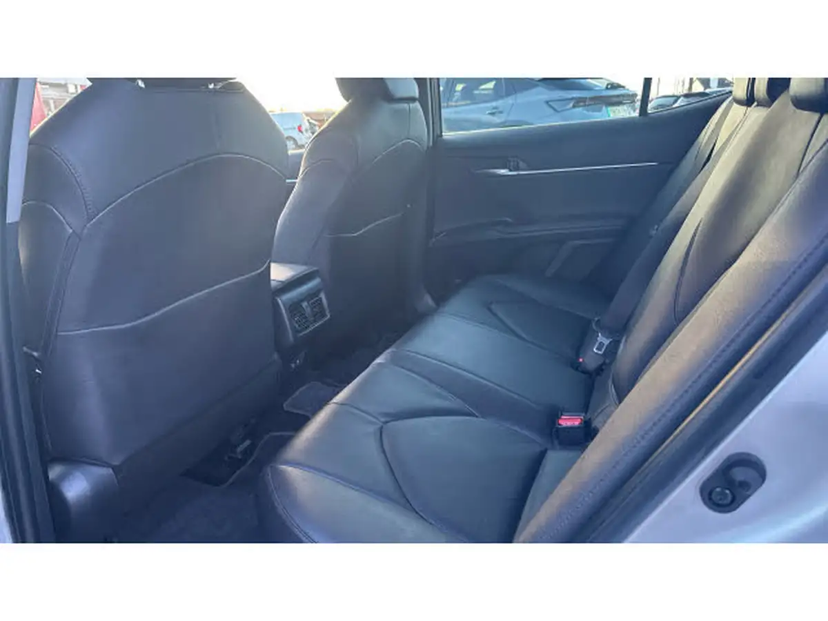 2020-toyota-camry-25-vvt-i-excel-big-15