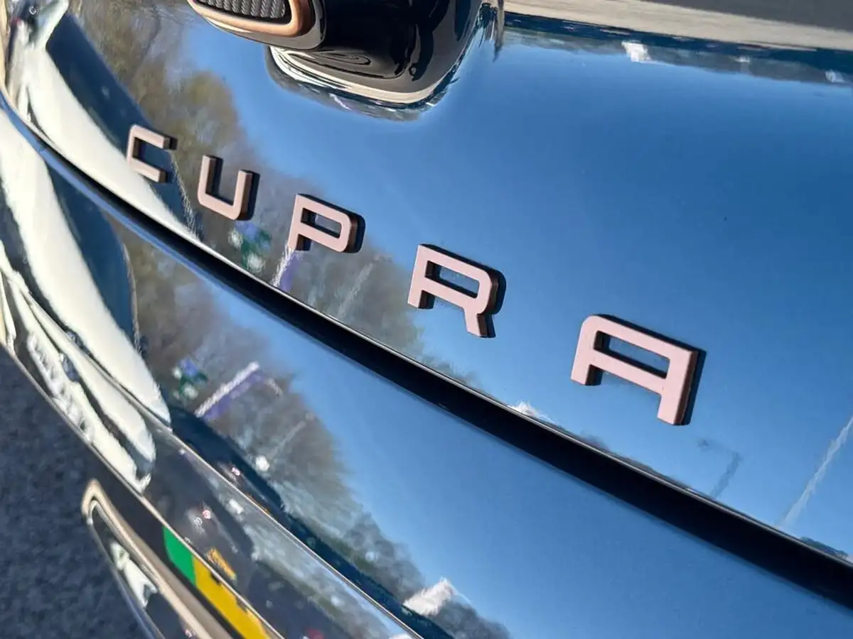 2024-cupra-born-e-v3-edition-big-27