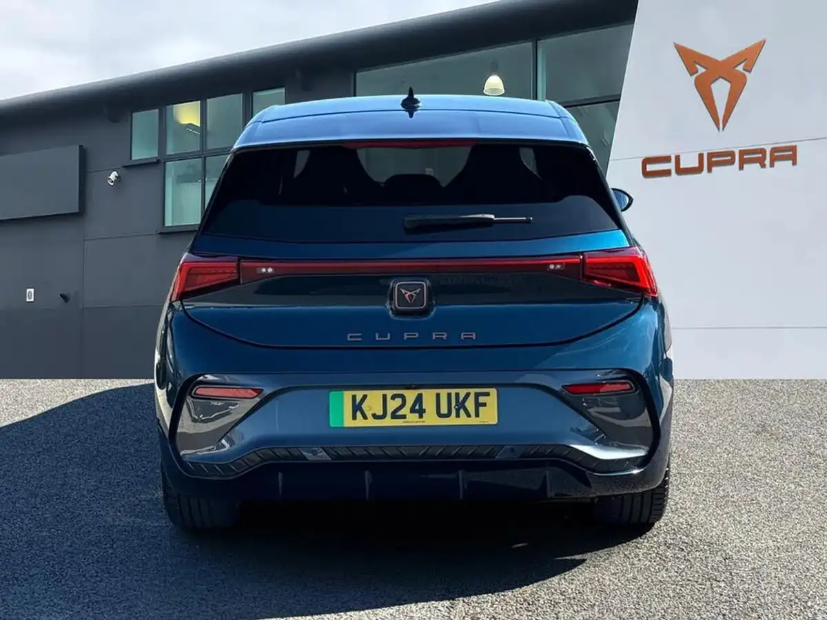 2024-cupra-born-e-v3-edition-big-3