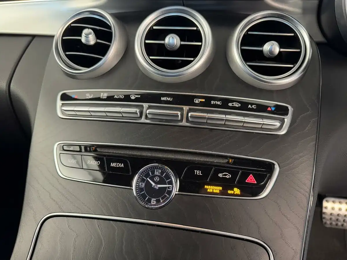 2017-mercedes-benz-c-class-20-c300-amg-line-ss-cabriolet-9g-tronic-plus-big-30