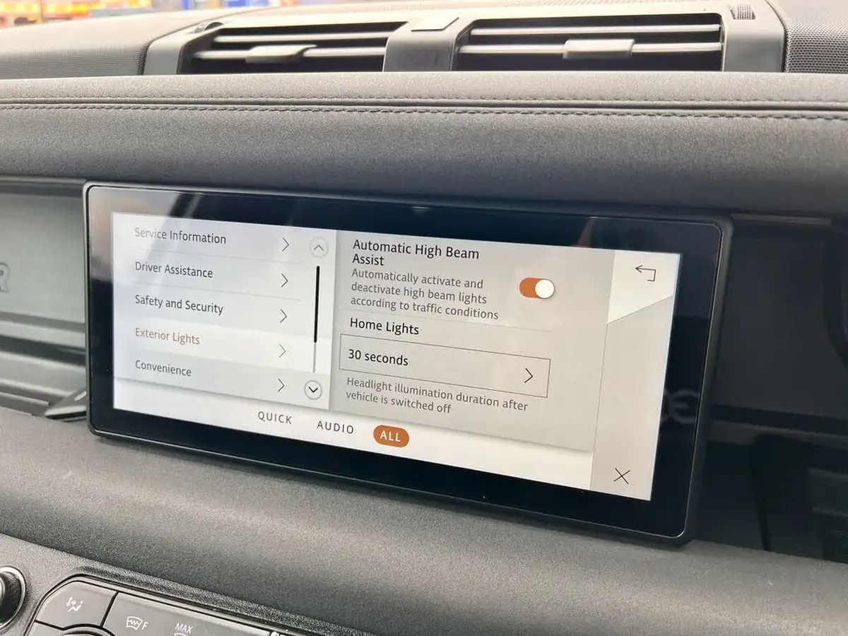 2021-land-rover-90-defender-30-d250-x-dynamic-s-big-52
