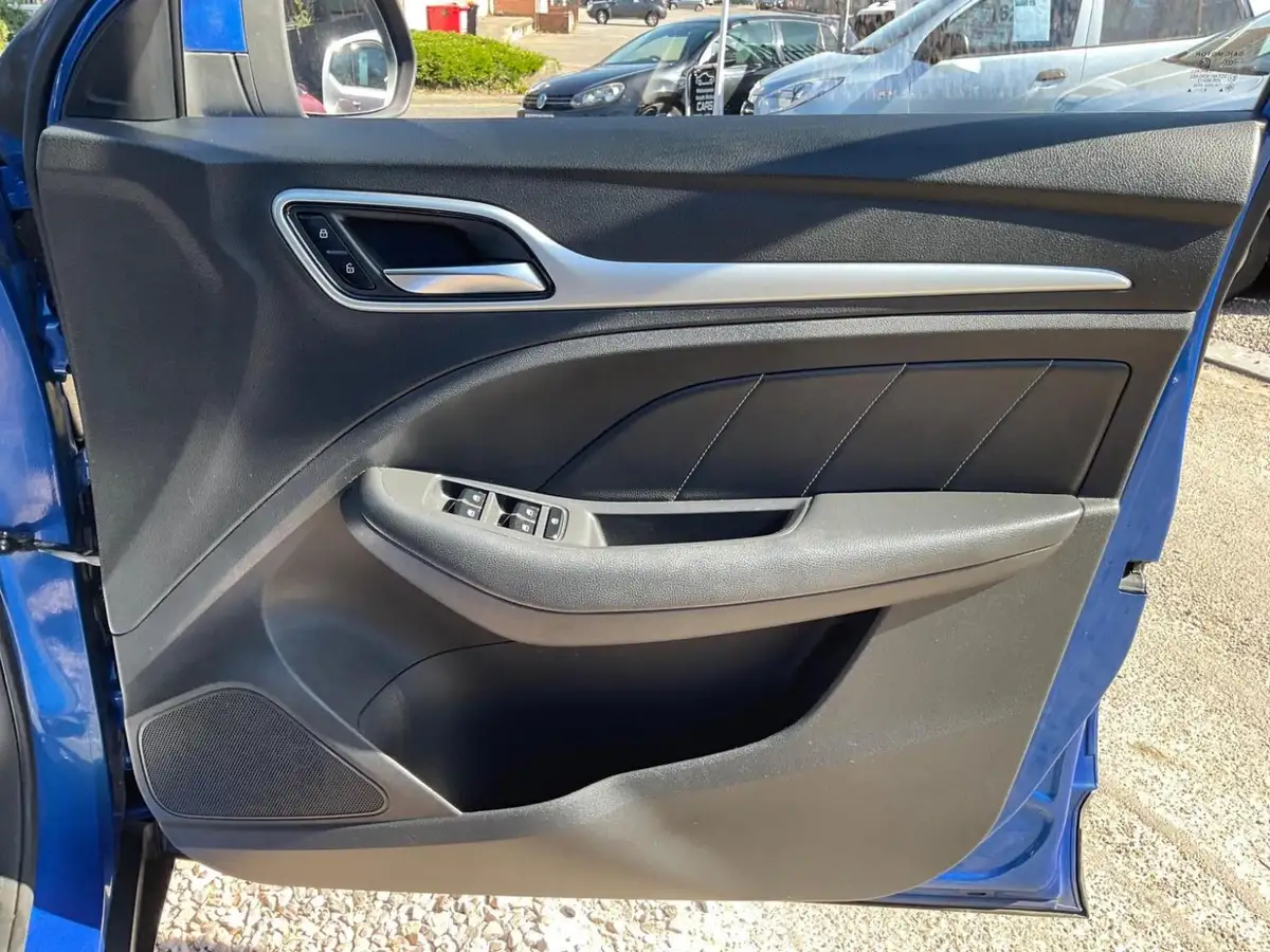 2018-mg-zs-suv-15-vti-tech-excite-big-20