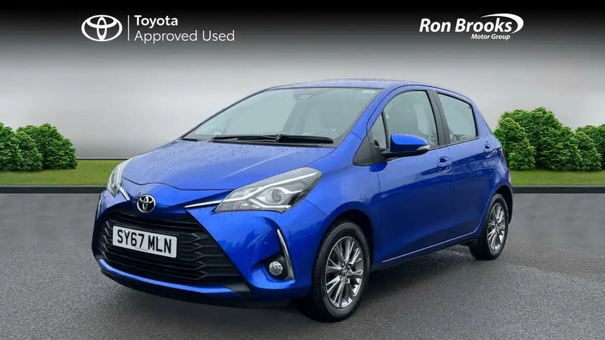 2017-toyota-yaris-15-vvt-i-icon-tech-111bhp-1497cc-big-2
